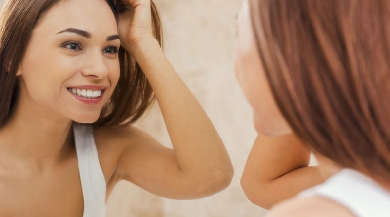 Comment se débarrasser de l’excès de sébum sur les cheveux ?