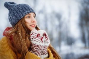 Peau sèche en hiver : pourquoi et comment la prévenir et la soigner ?