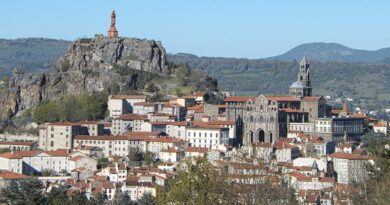 Le puy-en-velay, trésors d'auvergne